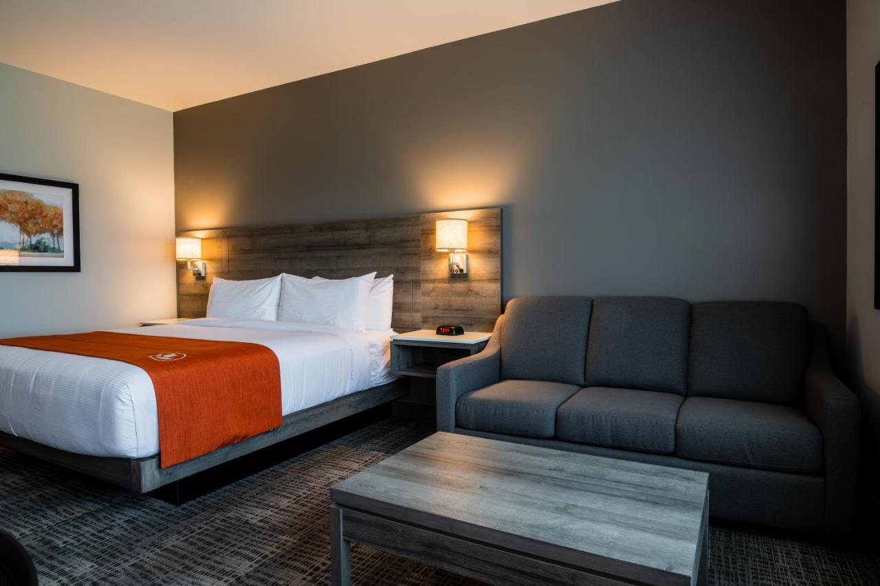 Amsterdam & Hotel Florenceville-Bristol